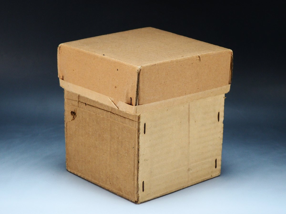 希少 古鉄 高橋萬治 造 在款 透蓋 丸型 香炉 桐共箱付 茶道具 南部 小丸子の家》三代高橋萬治霰鐵壺鉄瓶鐵蓋茶道具(可搭配日本五德