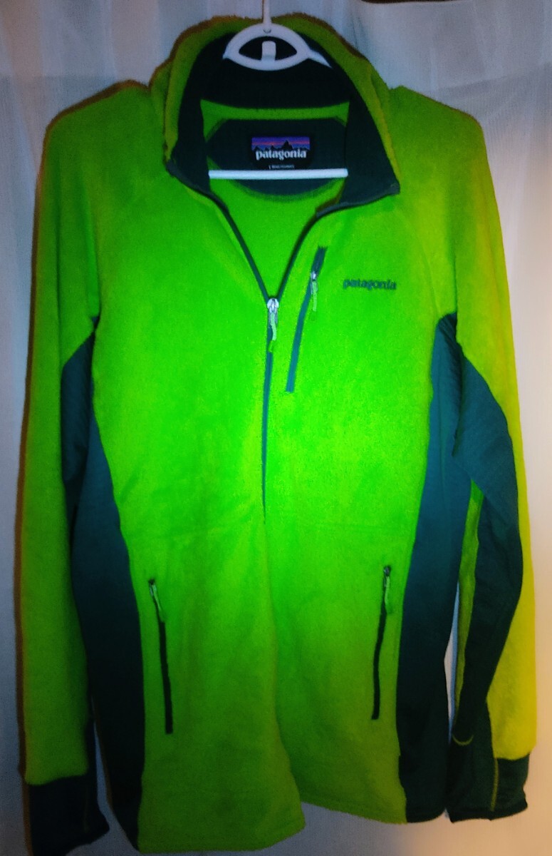 パタゴニアR2 フリースジャケット メンズＬ patagonia