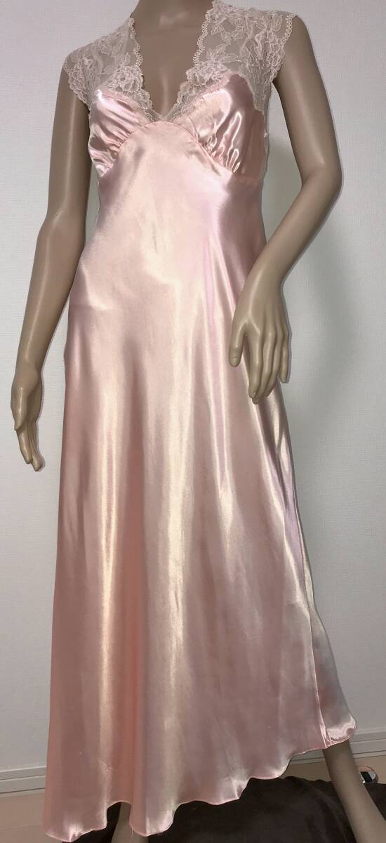 ◇US GILLIGAN シルクの光沢・パールピンク・エレガント・ウエディング・ロングナイトドレス・ガウン・サイズ大きめ_画像7