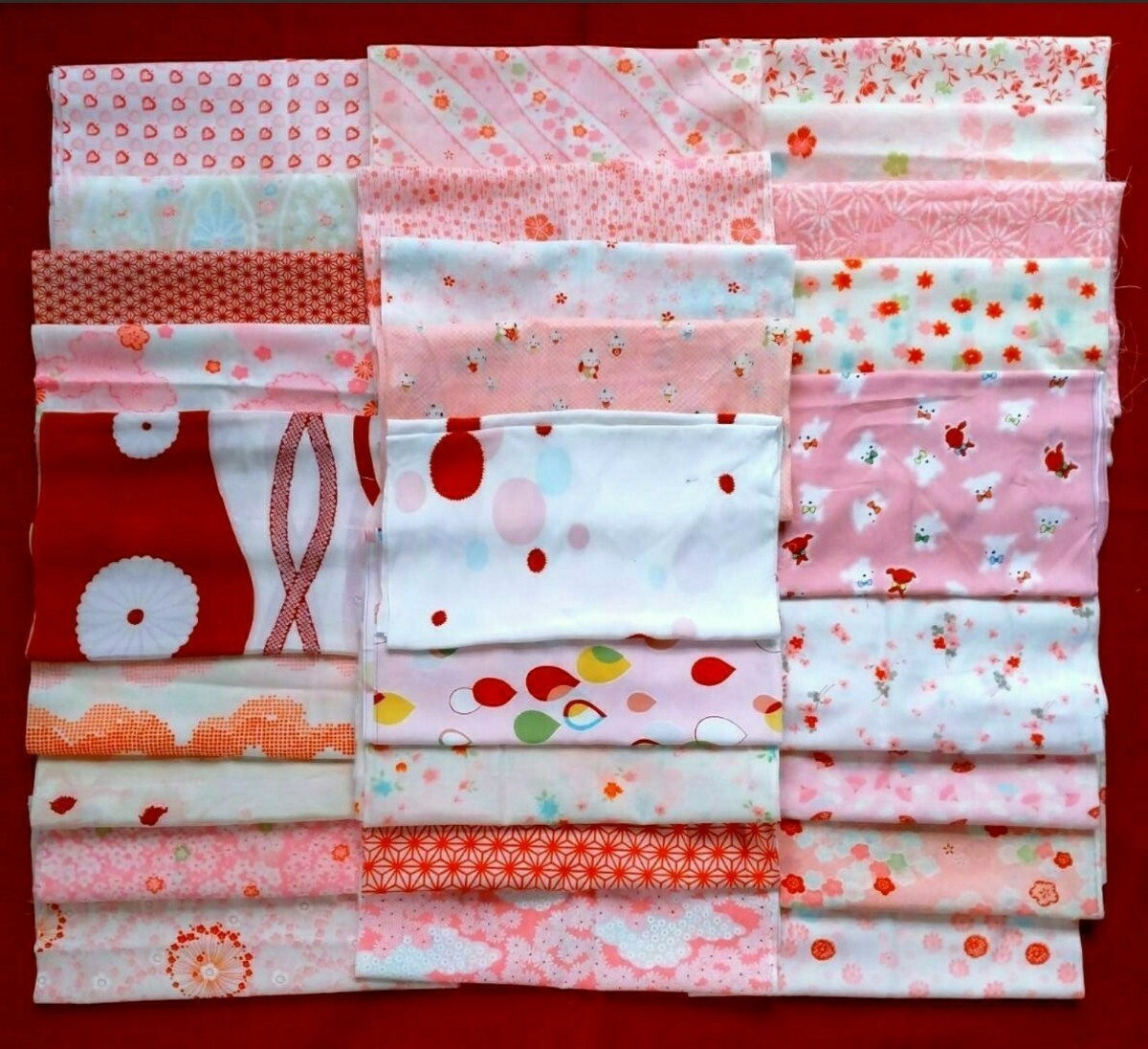 襦袢生地 端切れ はぎれ 正絹 モスリン 麻 木綿 アンティーク 古典柄 レトロ 可愛い子供柄 花柄 モダン ハンドメイド まとめて27種類_画像1