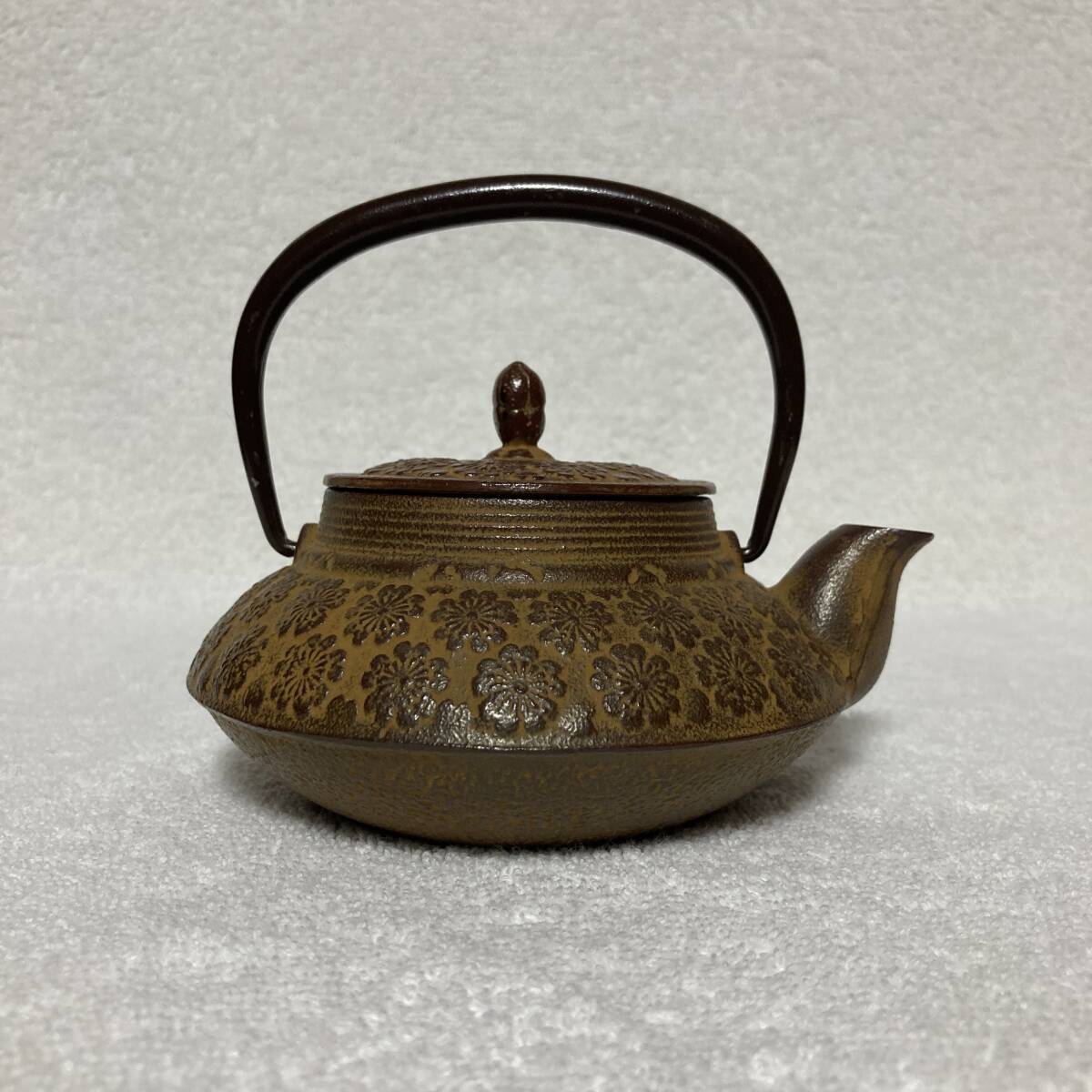 照光堂 − 南部鉄器 鉄瓶 急須 − 13cm_画像3