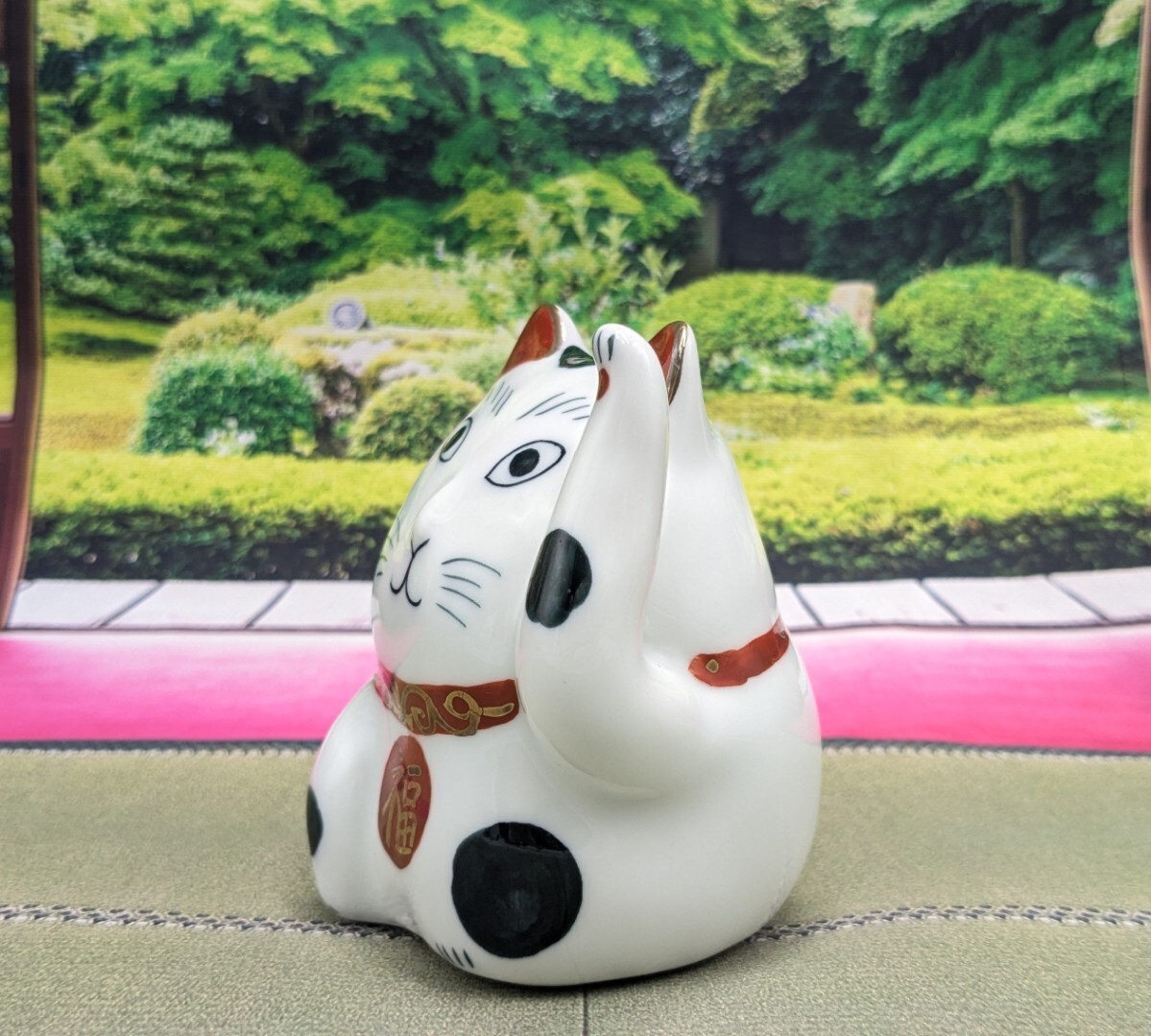 縁起物　招き猫　有田焼　波佐見焼　置物　左手上げ　白_画像2