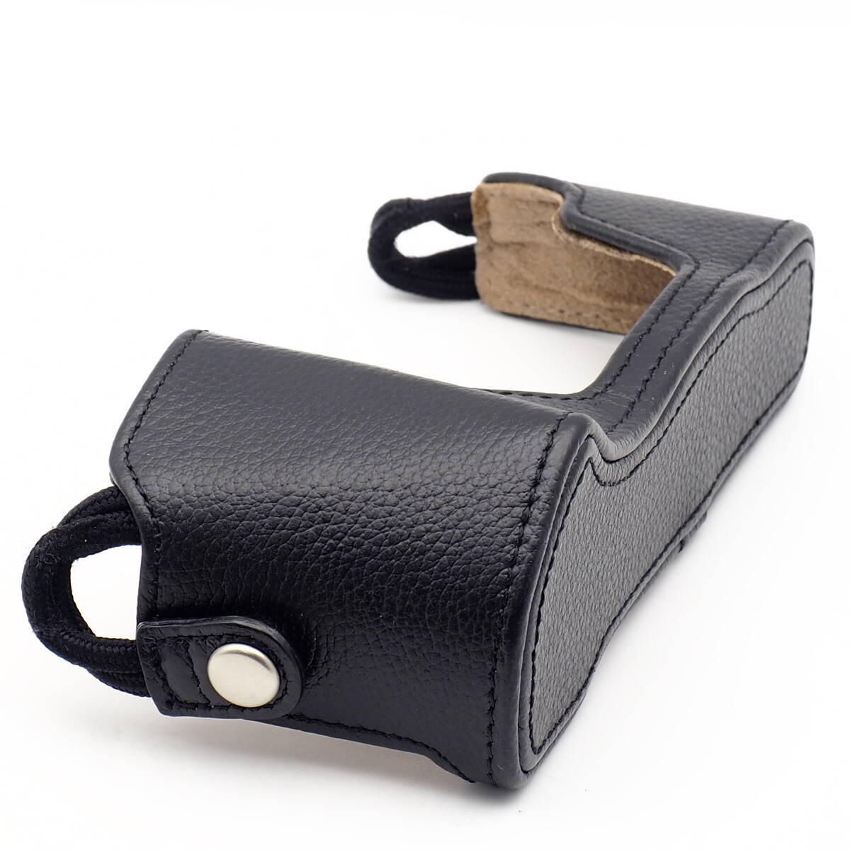 OLYMPUS OM-D E-M10 Mark III 専用 本革ボディジャケット CS-51B ブラック コーディネイト性が高い 上質(zhì)な牛革ボディケース/ハーフケース