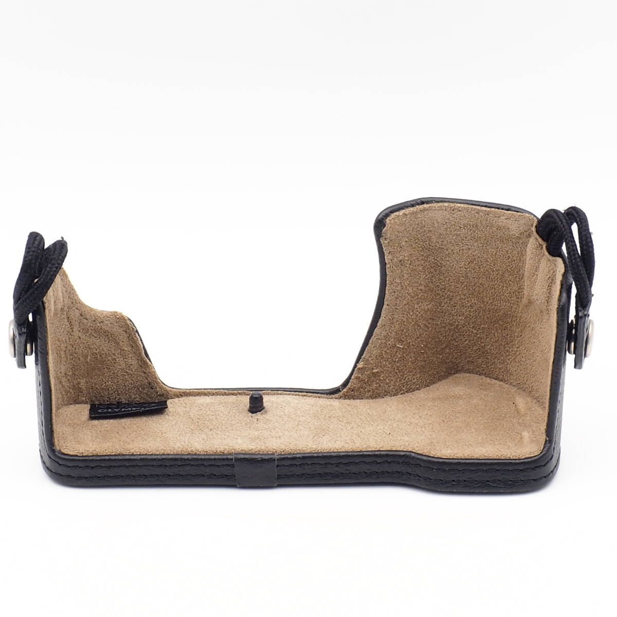 OLYMPUS OM-D E-M10 Mark III 専用 本革ボディジャケット CS-51B ブラック コーディネイト性が高い 上質(zhì)な牛革ボディケース/ハーフケース