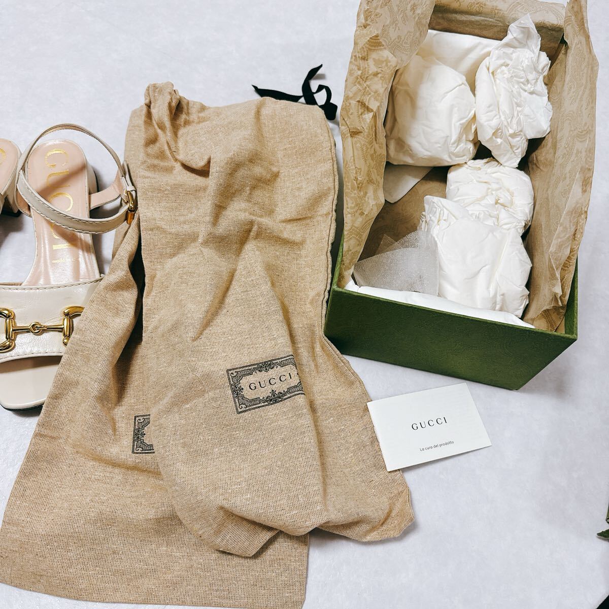 美品　GUCCI ベージュ サンダル ゴールド金具　38 24cm グッチ