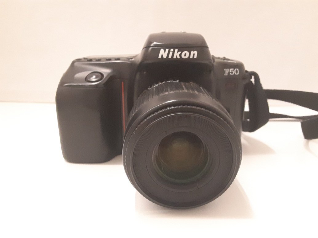 ★ニコン Nikon F50 フィルム 一眼レフ カメラ NIKKOP 1:4-5.6D 35-80mm 動作未確認(rèn) ジャンク【中古】 dgs4081