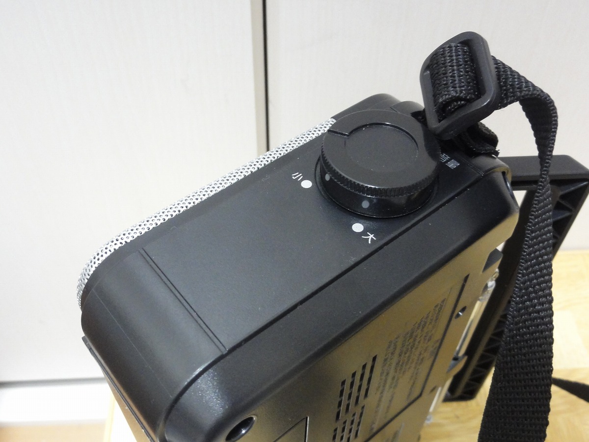 ★動作品★TOSHIBA 東芝 AM/FMステレオ ラジオ TY-SR55 ACアダプター付 送料無料 _画像6