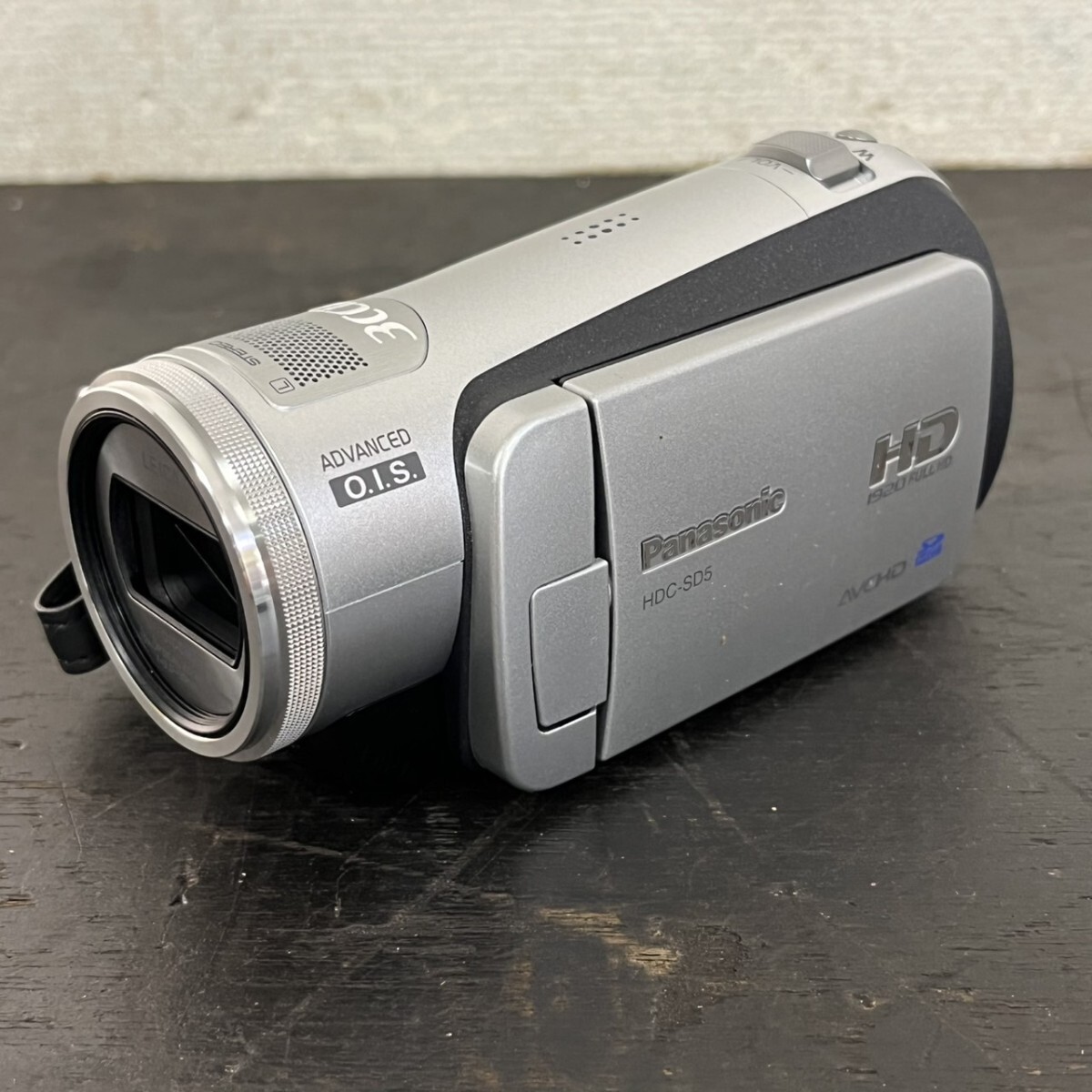 極美品 Panasonic パナソニック デジタルハイビジョンビデオカメラ HDC-SD5-S 