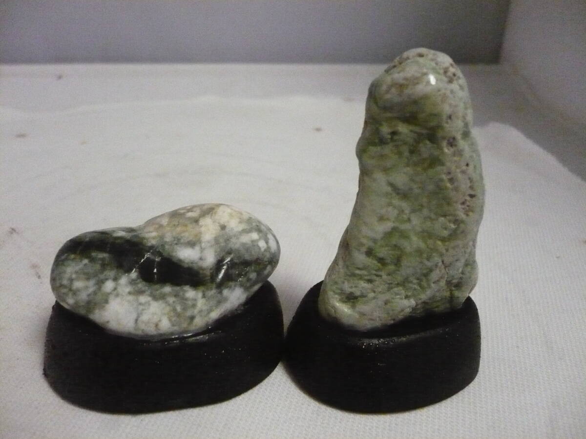 F 　小品鑑賞石　2石で　姫川産　小さなコレクション石_画像5