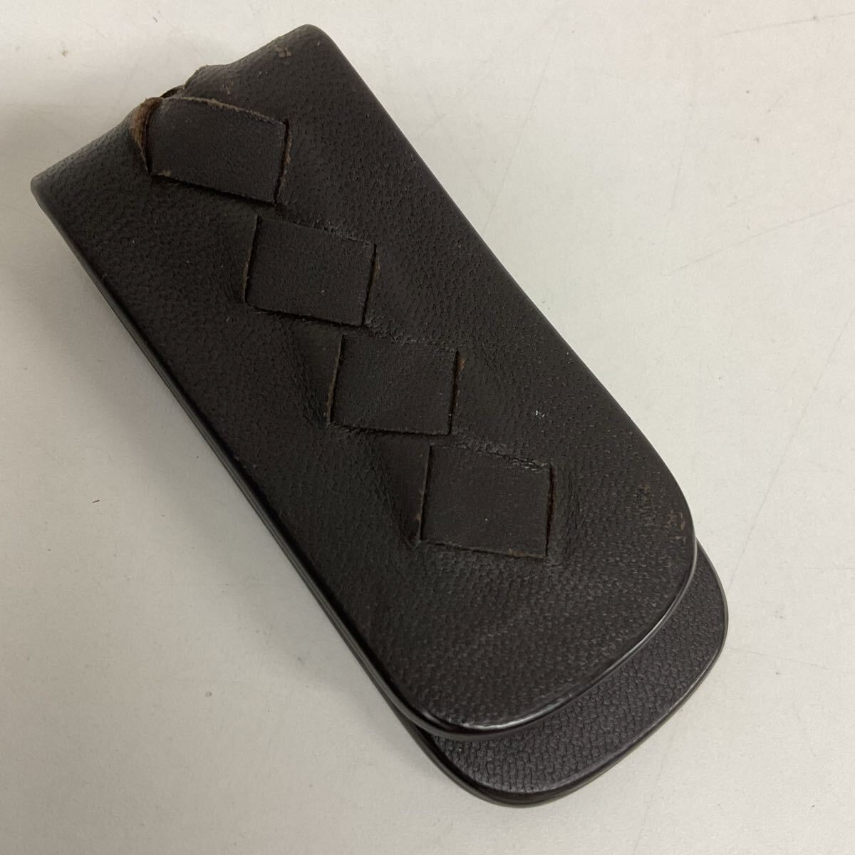 営TT230-60◆ BOTTEGA VENETA ボッテガヴェネタ ダークブラウン イントレチャート マグネット マネークリップ