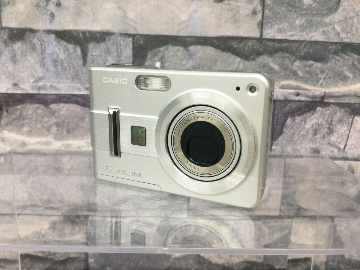 ●営FU941-60 CASIO カシオ EXILIM エクシリム EX-Z57 コンパクトデジタルカメラ / コンデジ デジカメ シルバー 58㎜ /k