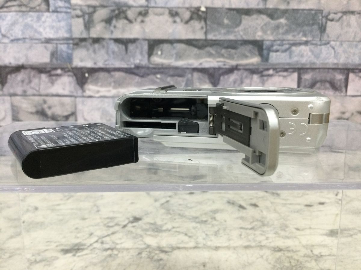 ●営FU941-60 CASIO カシオ EXILIM エクシリム EX-Z57 コンパクトデジタルカメラ / コンデジ デジカメ シルバー 58㎜ /k