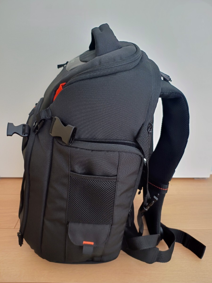 ソニー　カメラバッグ LCS-BP3_画像4