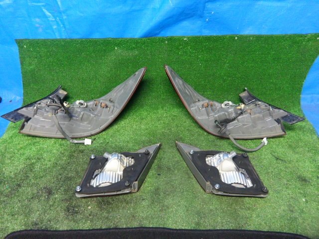 (A03926-G) フーガ ハイブリッド (HY51) テールランプ フィニッシャーランプ セット STANLEY P8641 P8642 H23年 2011年 DAA-HY51 51_画像4