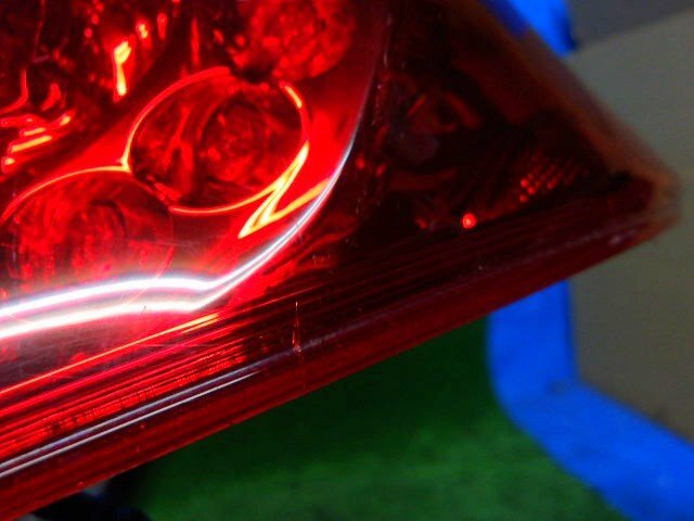 (A03926-G) フーガ ハイブリッド (HY51) テールランプ フィニッシャーランプ セット STANLEY P8641 P8642 H23年 2011年 DAA-HY51 51_画像6