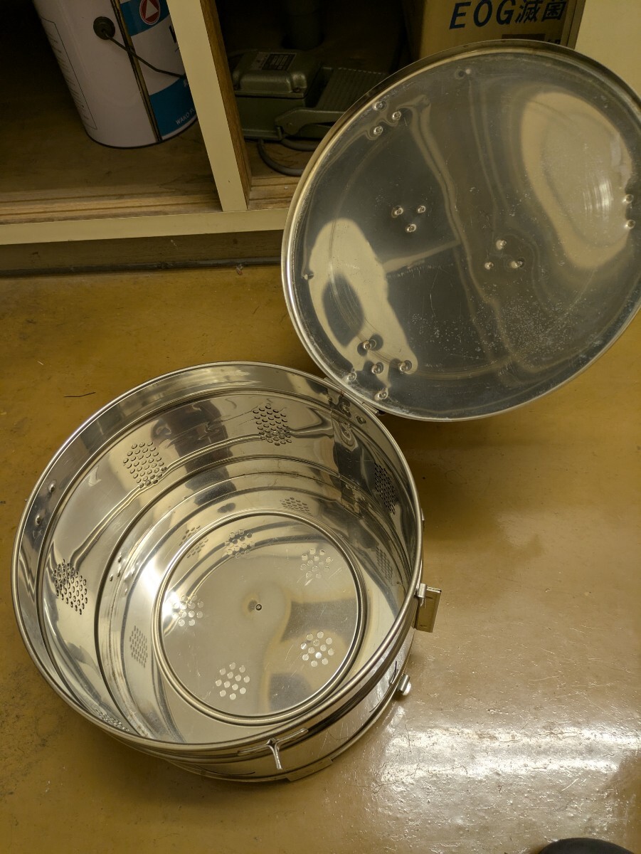 医療器具　丸型　ステンレス缶　ケッテル缶　丸型カスト缶　大型　30x20cm_画像2