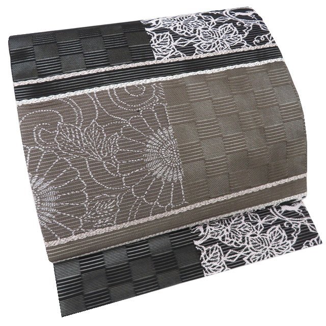 夏物 夏帯 名古屋帯 なごや帯 中古 リサイクル 正絹 カジュアル 花の図 菊 蔦 動物文様 黒色 錆利休色 多色 きもの北條 A1270-17_画像1