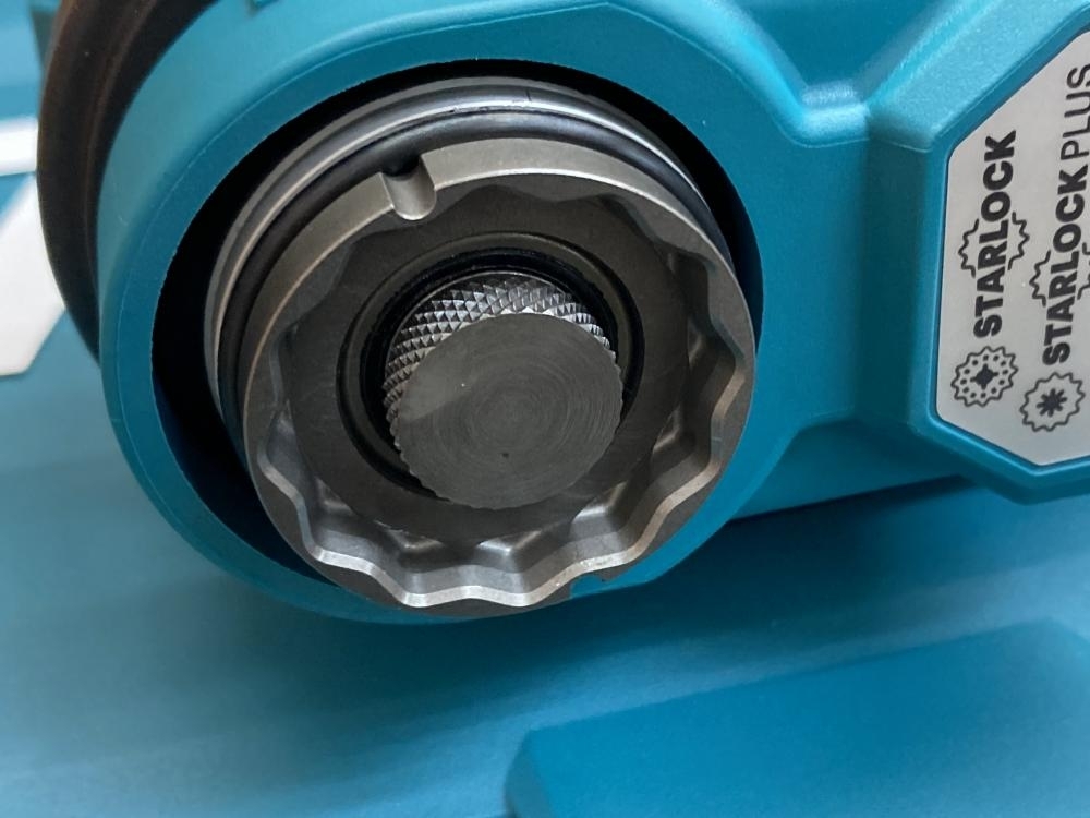 002○未使用品○マキタ makita 充電式マルチツール TM001GRDX バッテリ2個(gè)、充電器、ケース、パーツ等 高崎店