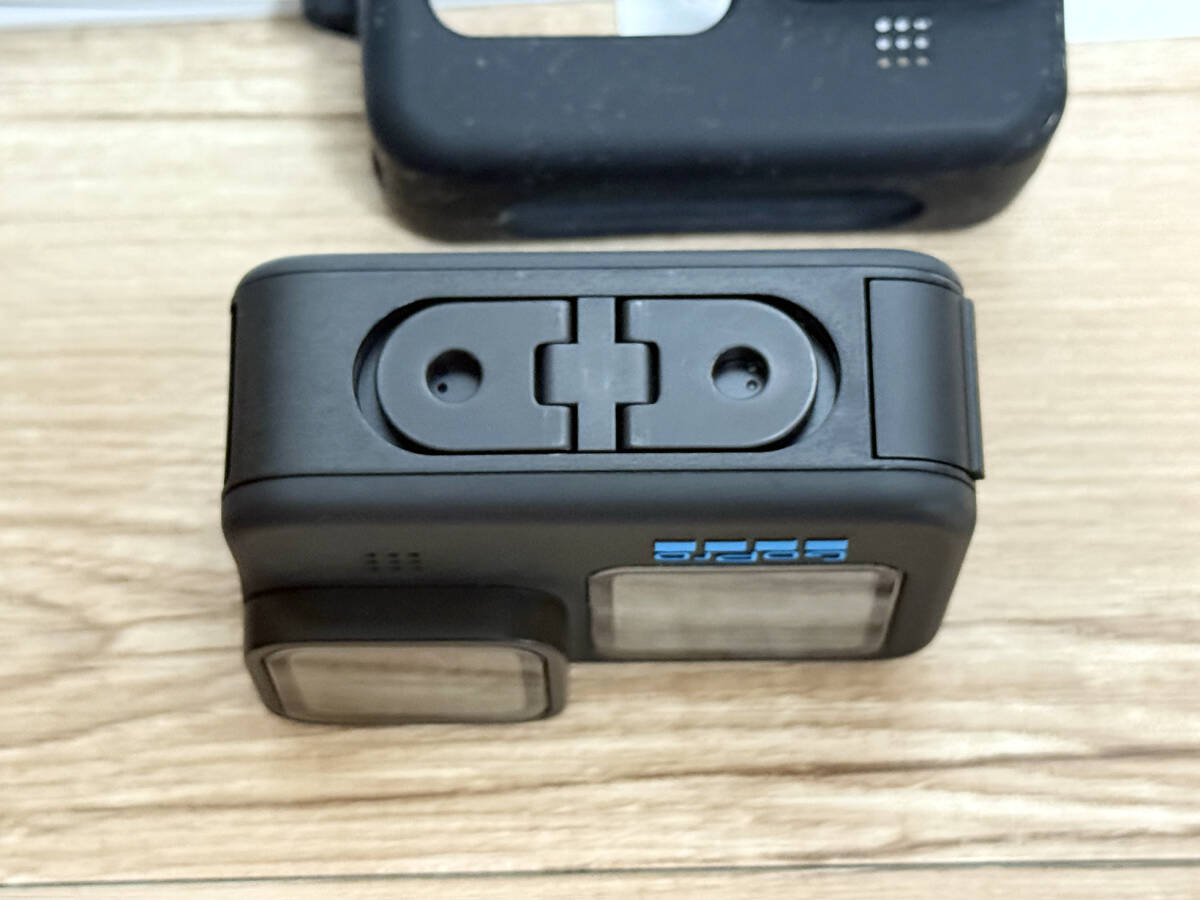 【送料込】GoPro HERO10 Black　おまけ多數(shù)?すぐ使えます【中古】