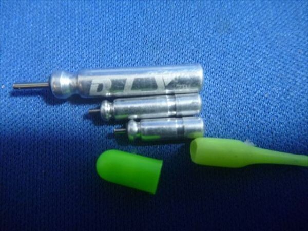 CR311型電池30本＋ライト10本セット、超小型竿先ライト（ライン絡みにくい）、超小型ヘラウキ先ライト、エビ巻き釣りにの画像10