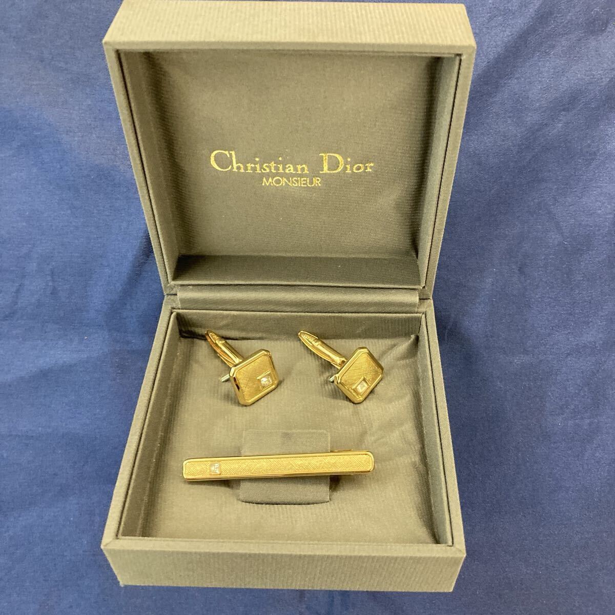 1円出品! Christian Dior ネクタイピンとカフスボタンセット 箱付き
