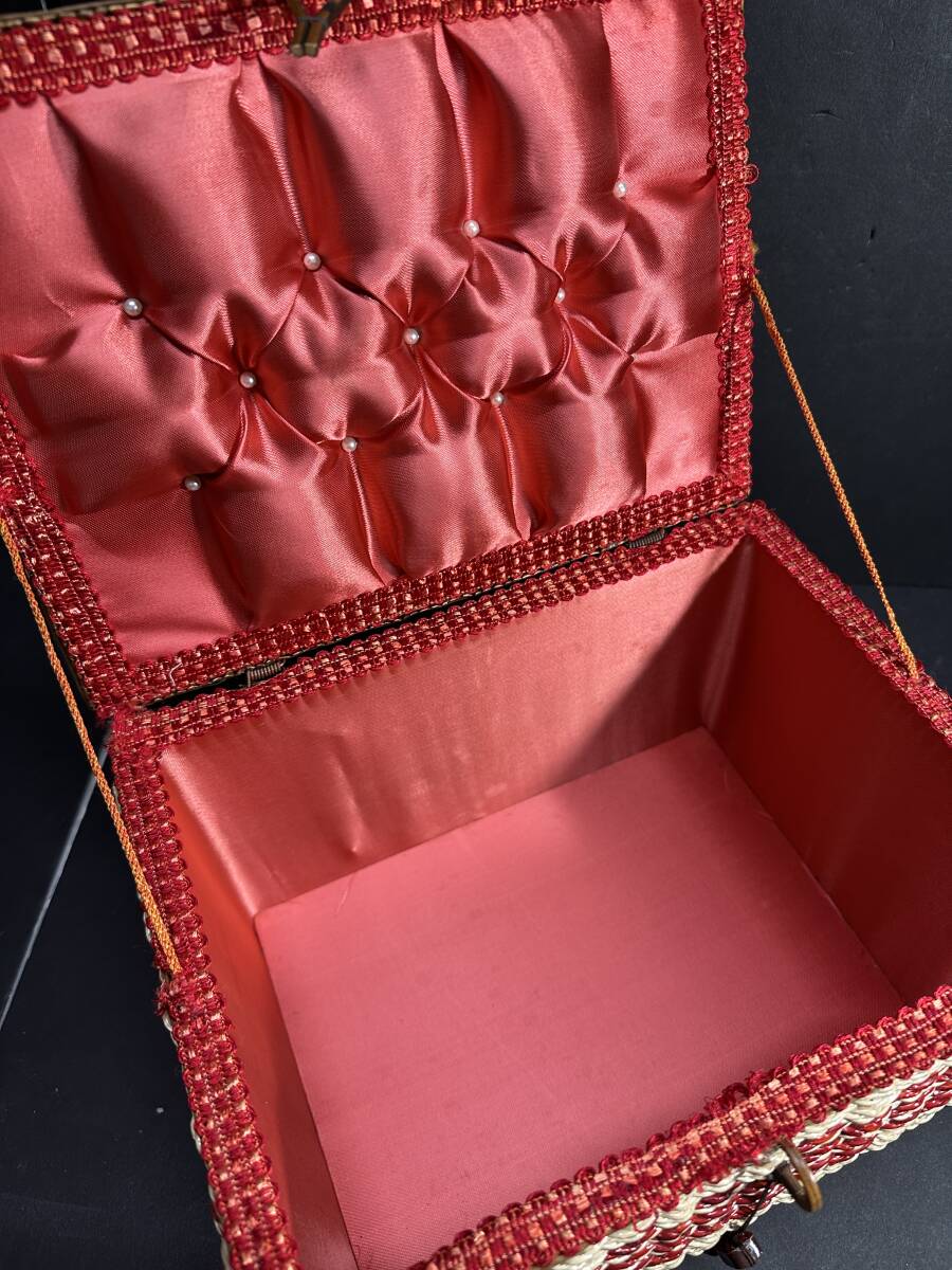 ★コレクター必見！！ 当時物 現状品 ビンテージ ソーイングケース 裁縫箱 バスケット 小物入れ 雑貨 収納 KZ318_画像7