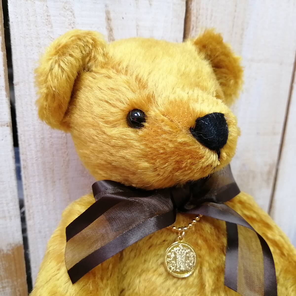 ◎25091709　セキグチ　テディベア―物語　トビーベアー（ゴールド）　全長約28cm　木箱入り　Sekiguchi　アンティーク　【美品】