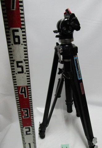 Ｖelbon sx-６８１三腳　?。àぃˉ弗悭螗贰　ˉ幞樽?　　　撮影　　報(bào)道　記者