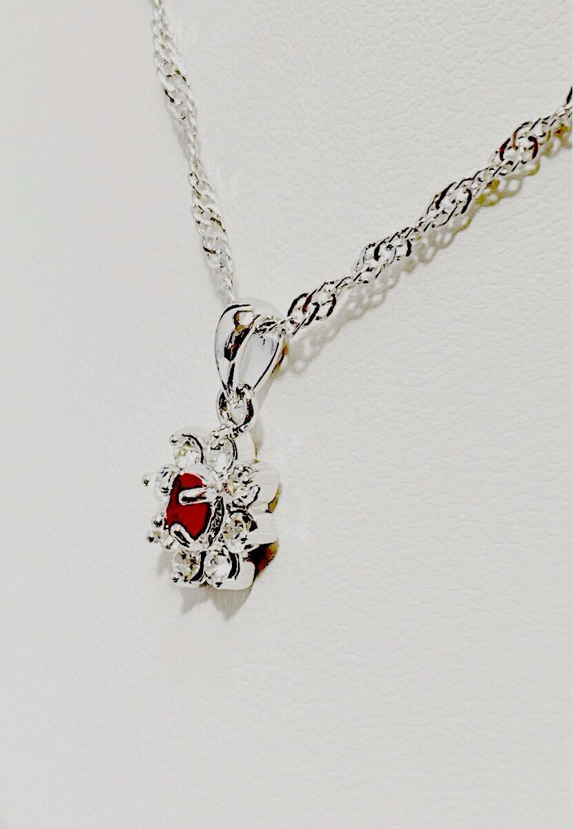 倉庫在庫処分！ 天然ルビー(コランダム) 7月誕生石 ペンダント ネックレス① 宝石 新品未使用品_画像2