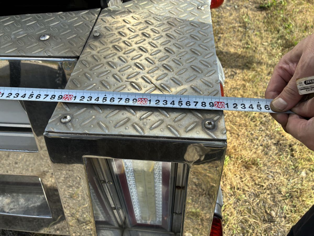 大型トラック用　バンパー