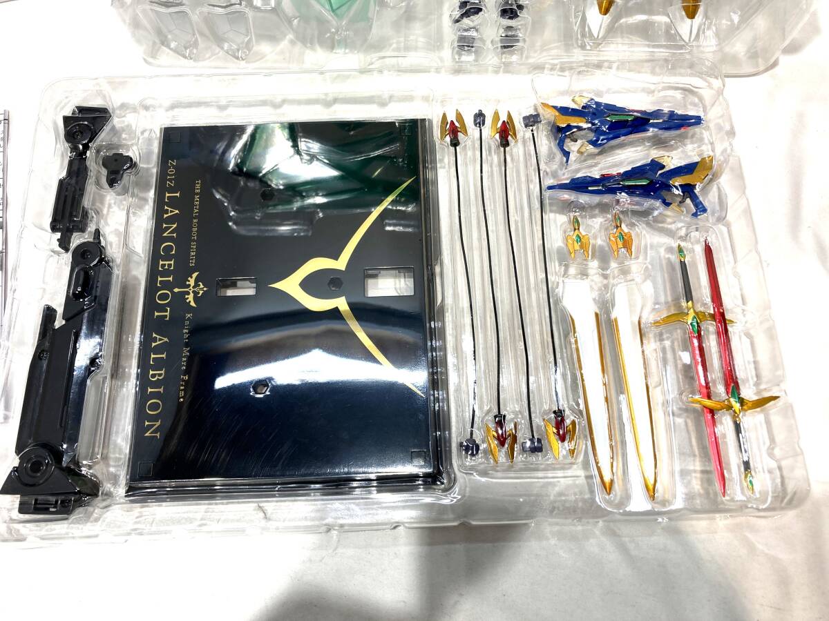 【47-0117】ロボット魂METAL ROBOT魂 ランスロット?アルビオン コードギアス 反逆のルルーシュR2 BANDAI【中古/80】