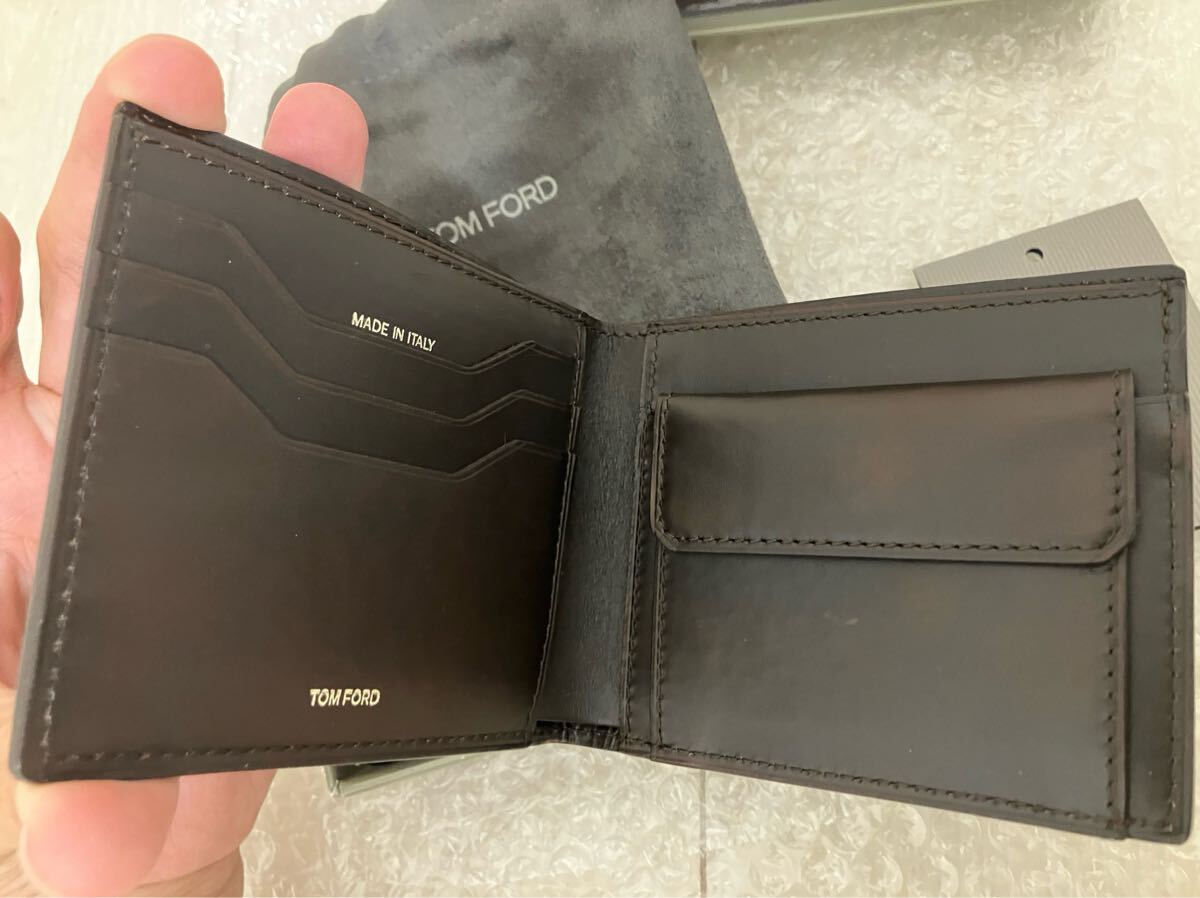 新品TOM FORD クロコダイルレザー 二つ折り財布 ブラウン トムフォード アリゲーター_画像2