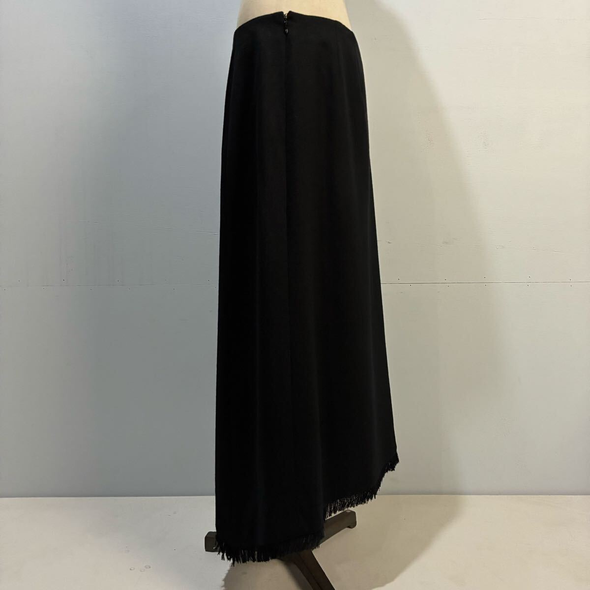 BURBERRY LONDON ロングスカート ウールスカート 三陽商会 アシンメトリーデザイン 黒 バーバリーロンドン【レターパックプラス郵送可】T_画像4