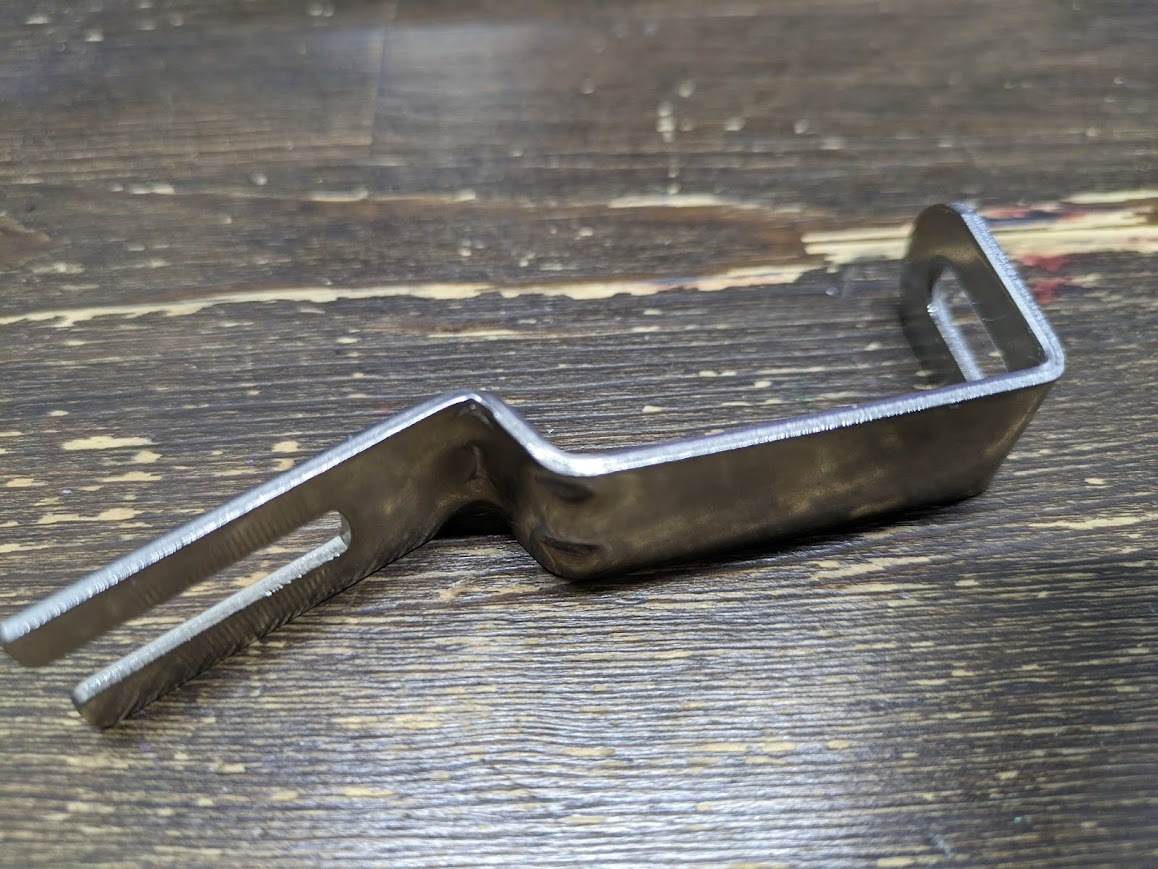 著脫タイプ 泥除け用ステー金具部分のみ ジャイアントやFLINGER互換 Vブレーキタイプ ゆうメール可