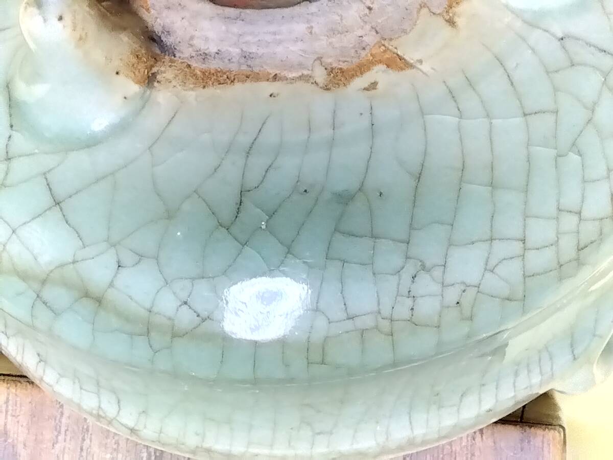 中國(guó)古玩：七官青磁香爐　竜泉窯青磁　明代　口徑12.8㎝、胴徑13.1㎝、高さ6.85㎝、重量496ｇ　希少品