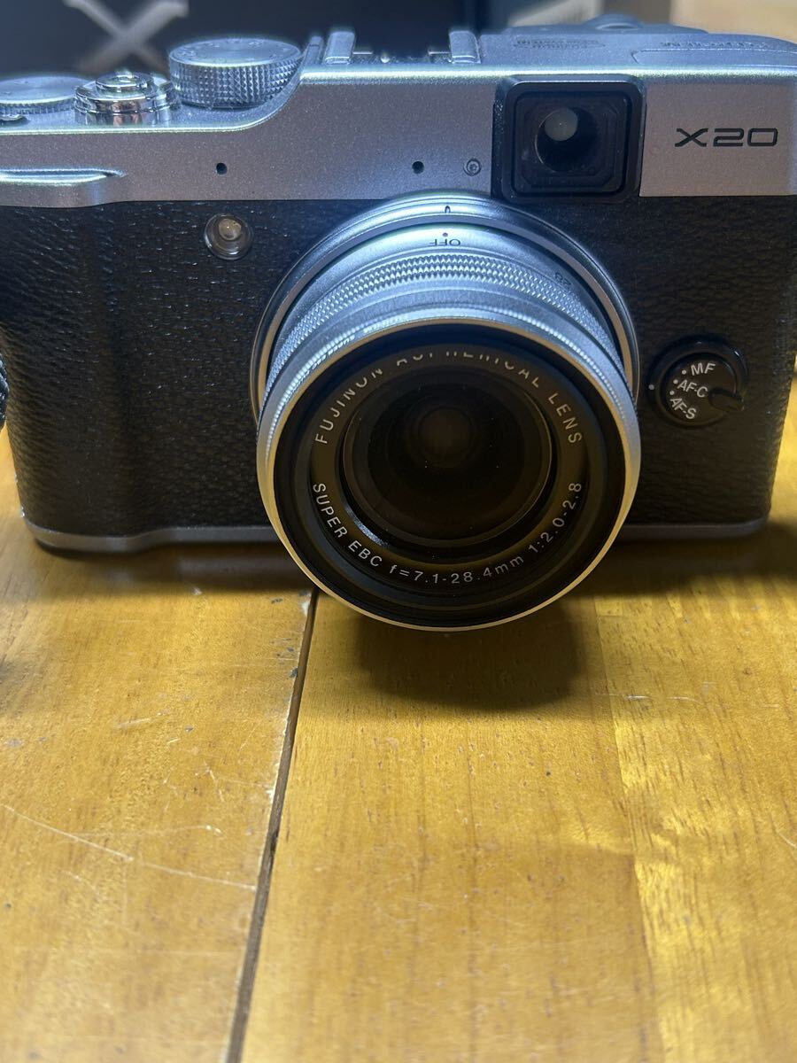 FUJIFILM X20 シルバー デジタルカメラ?。ē弗悭螗罚? bimg=