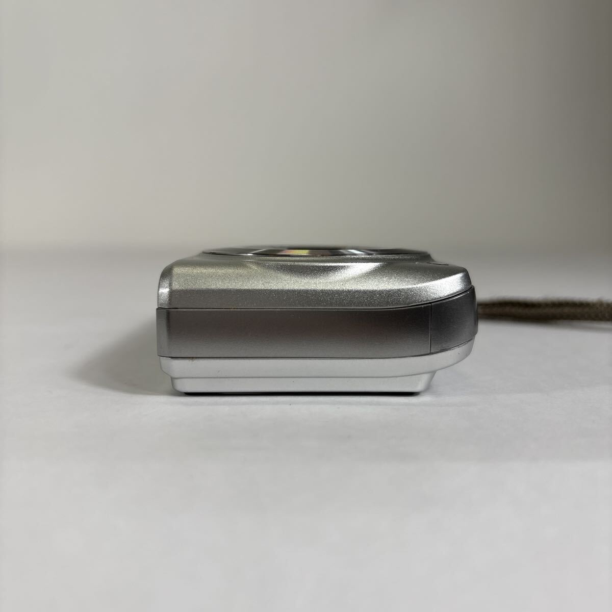 2502EL877 CASIO EXILIM EX-Z1050 カシオ エクシリム デジカメ デジタルカメラ 本體のみ ジャンク 通電動(dòng)作未確認(rèn) 現(xiàn)狀品