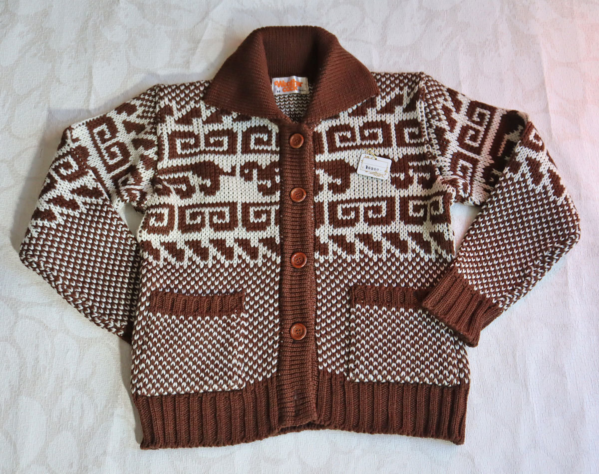 1193　昭和レトロ　子供服　女の子　長袖ニットカーディガン　ブラウン　150㎝　福助　新古品　未使用　長期保管品　値札付き　_画像1