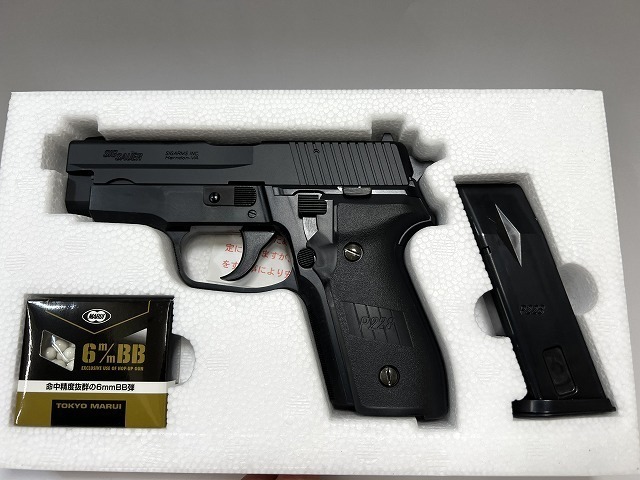 限定セール！新品 東京マルイ(TOKYO MARUI) No.02 シグ・ザウエルP228 HG 18歳以上エアーHOPハンドガン エアガン_画像3
