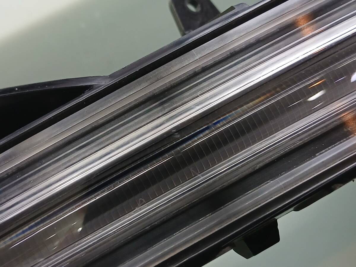 Porsche ポルシェ カイエン 純正 ウィンカー ターンシグナル ドアミラー用 9Y2949102C　S4091 _画像3