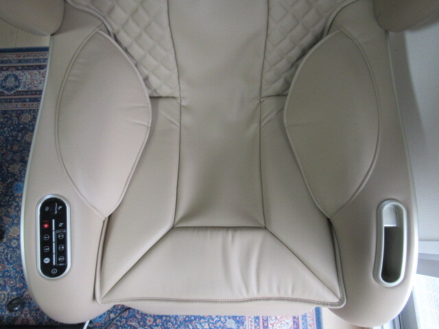 フジ醫(yī)療器　マッサージチェア　L24　SYNCA CirC GRAGE　MR380　ベージュ