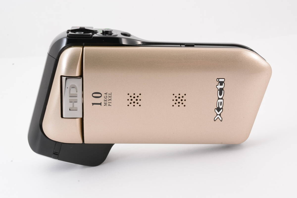 動(dòng)作品 サンヨー SANYO Xacti DMX-CG11型 ザクティ ゴールド デジタルビデオカメラ 管MM2921