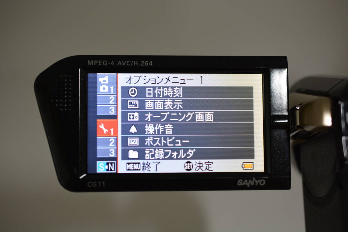 動(dòng)作品 サンヨー SANYO Xacti DMX-CG11型 ザクティ ゴールド デジタルビデオカメラ 管MM2921