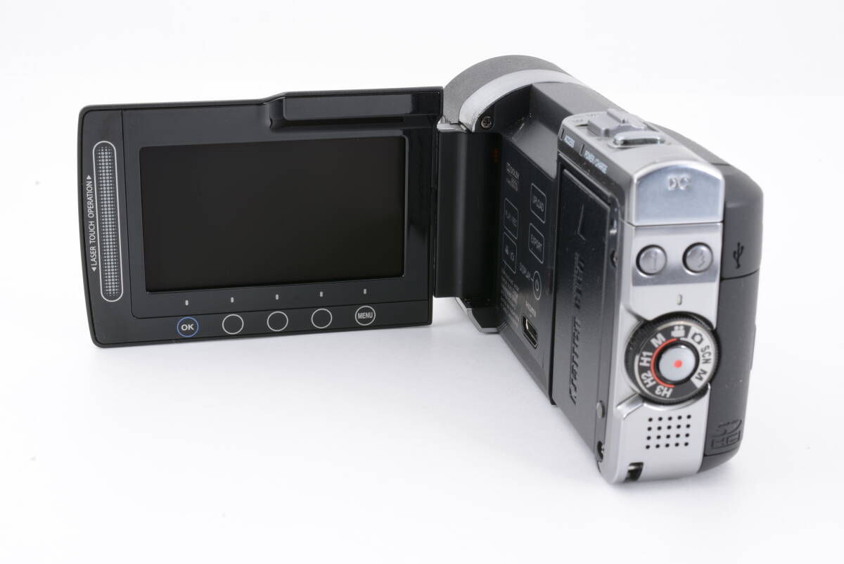 動作品 ビクター Victor JVC Everio GZ-X900-B エブリオ 黒 ブラック デジタルビデオカメラ リモコン付 管MM2938