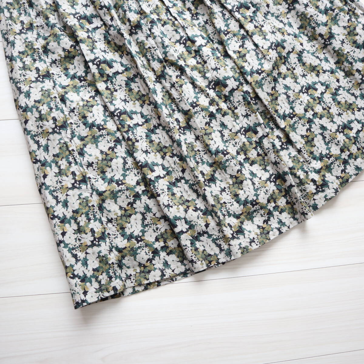 美品！秋冬★ichi-イチ-　ICHI ★ソフトビエラ花柄スカート/ウエスト総ゴム?ドローコード/サイズF（W66～92)