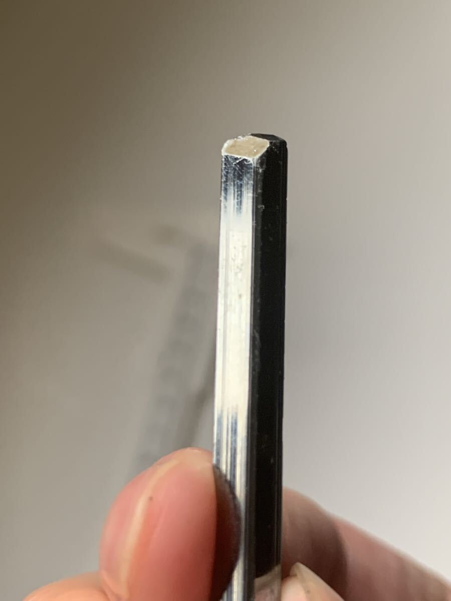 国産鉱物　愛媛県市ノ川鉱山の輝安鉱　単結晶　約5.5ｇ　スティブナイト　検：ビビアナイト　スティブナイト　輝安鉱　カイヤナイト　原石_画像8