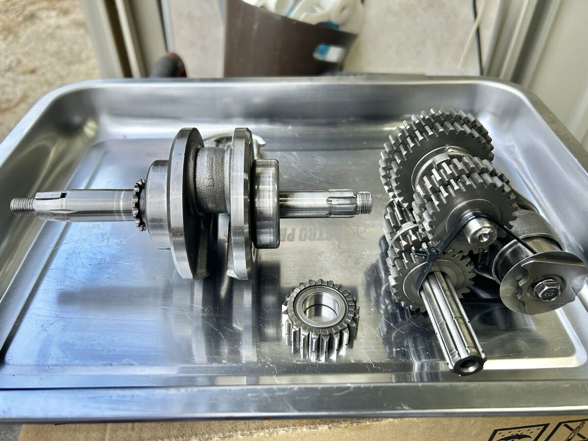 武川106ccスカット/ヘッド／シリンダー／純正クランクシャフト／純正4速ミッション　セット　中古