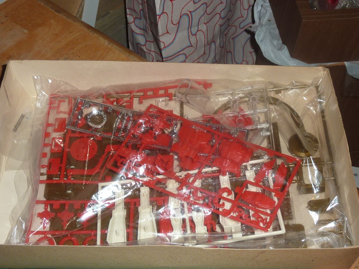 J9ベース２　マーク MARK　銀河旋風ブライガー　ブライガー基地プラモデル　秘密基地／格納庫的な施設 タカトク_画像6