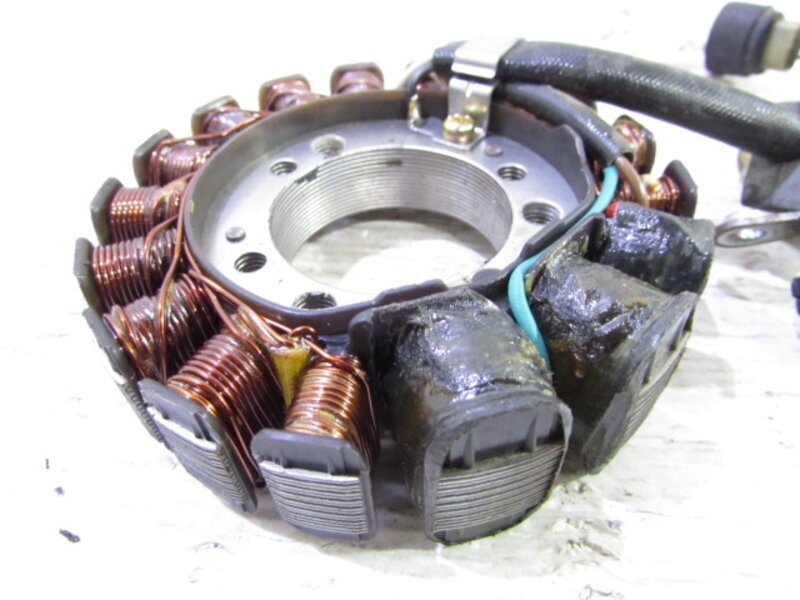 R1-Z 3XC 希少!! 純正 ジェネレーターコイル ピックアップセンサー 実動車外し 検※ R1Z TZR250R TDR250 RZ250 RZ350 1KT RZ250R 151Z56