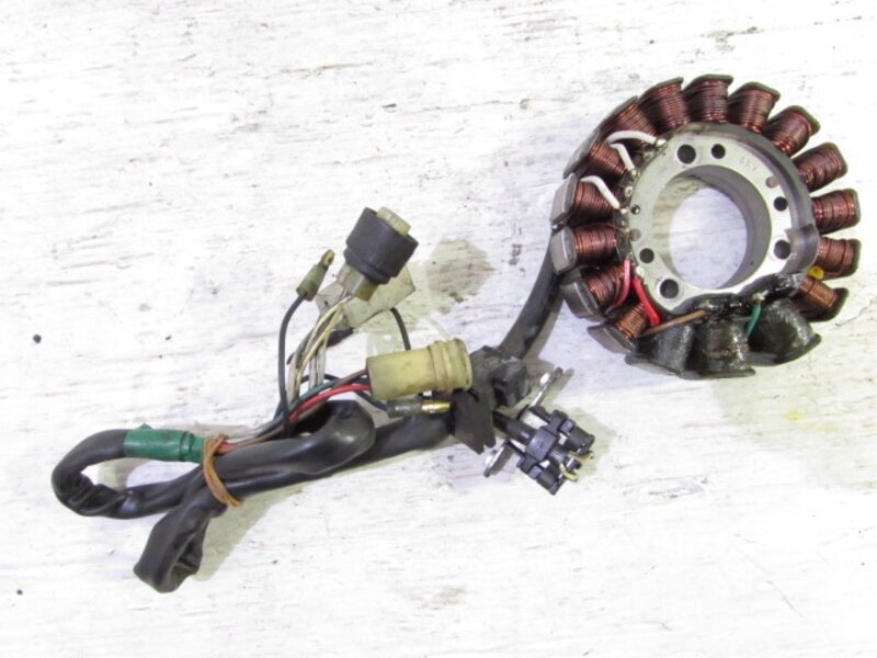 R1-Z 3XC 希少!! 純正 ジェネレーターコイル ピックアップセンサー 実動車外し 検※ R1Z TZR250R TDR250 RZ250 RZ350 1KT RZ250R 151Z56